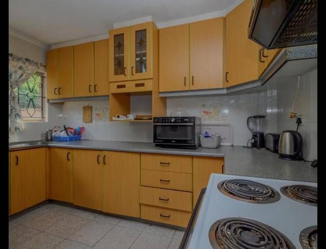 3 BEDROOM PROPERTY TO RENT IN EVEREST HEIGHTS